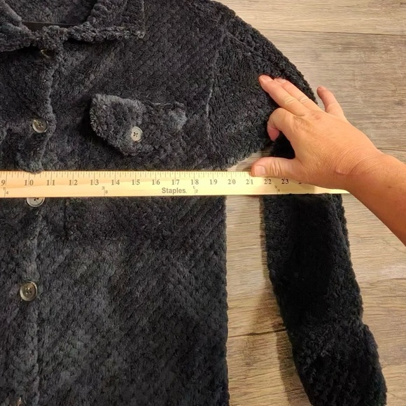 Love Midnight Black Button Down Teddy Shirt Jacket - Picture 2 of 6